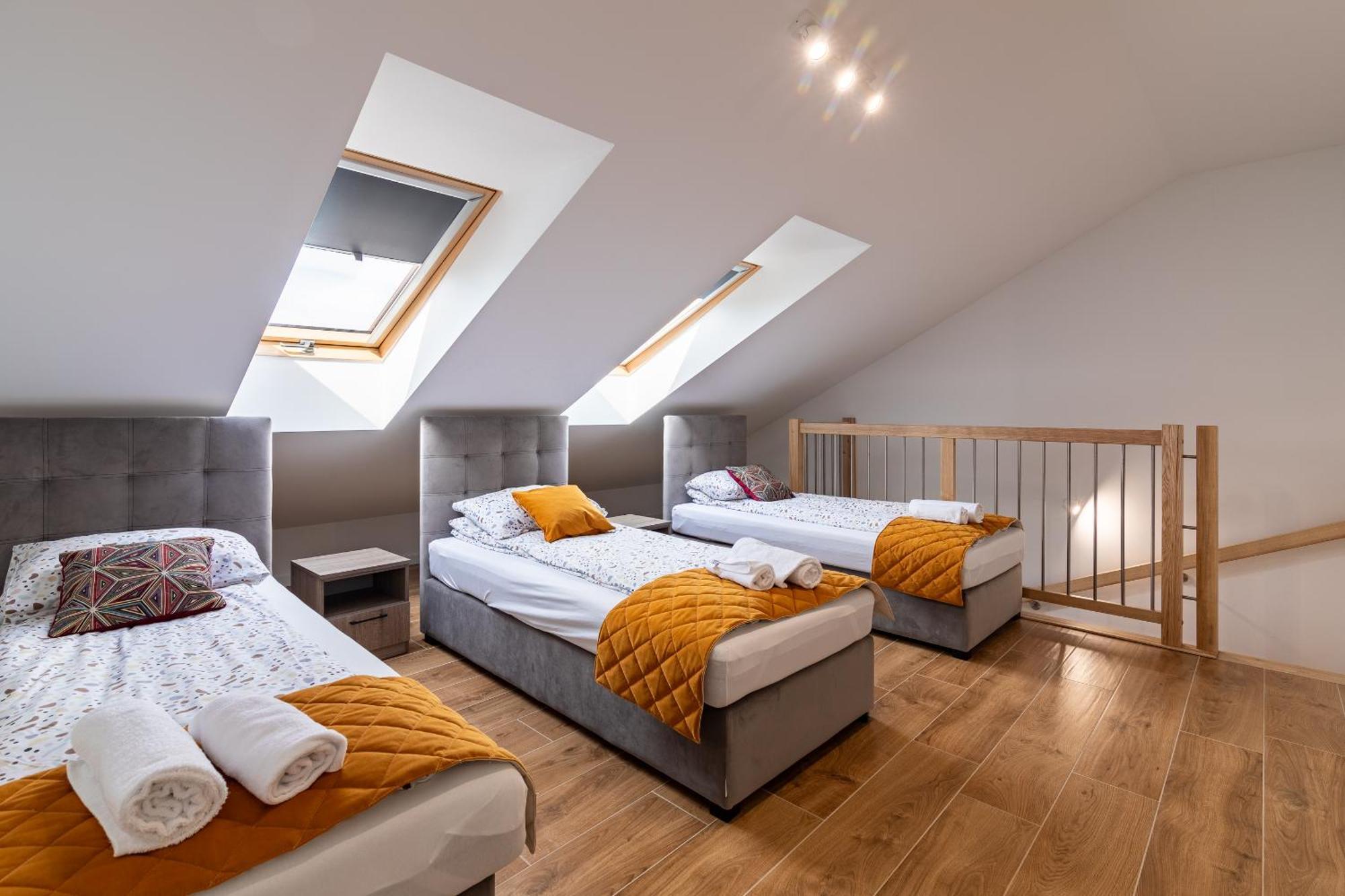 Zabrze Apartamenty Kosciuszki 30 Luaran gambar