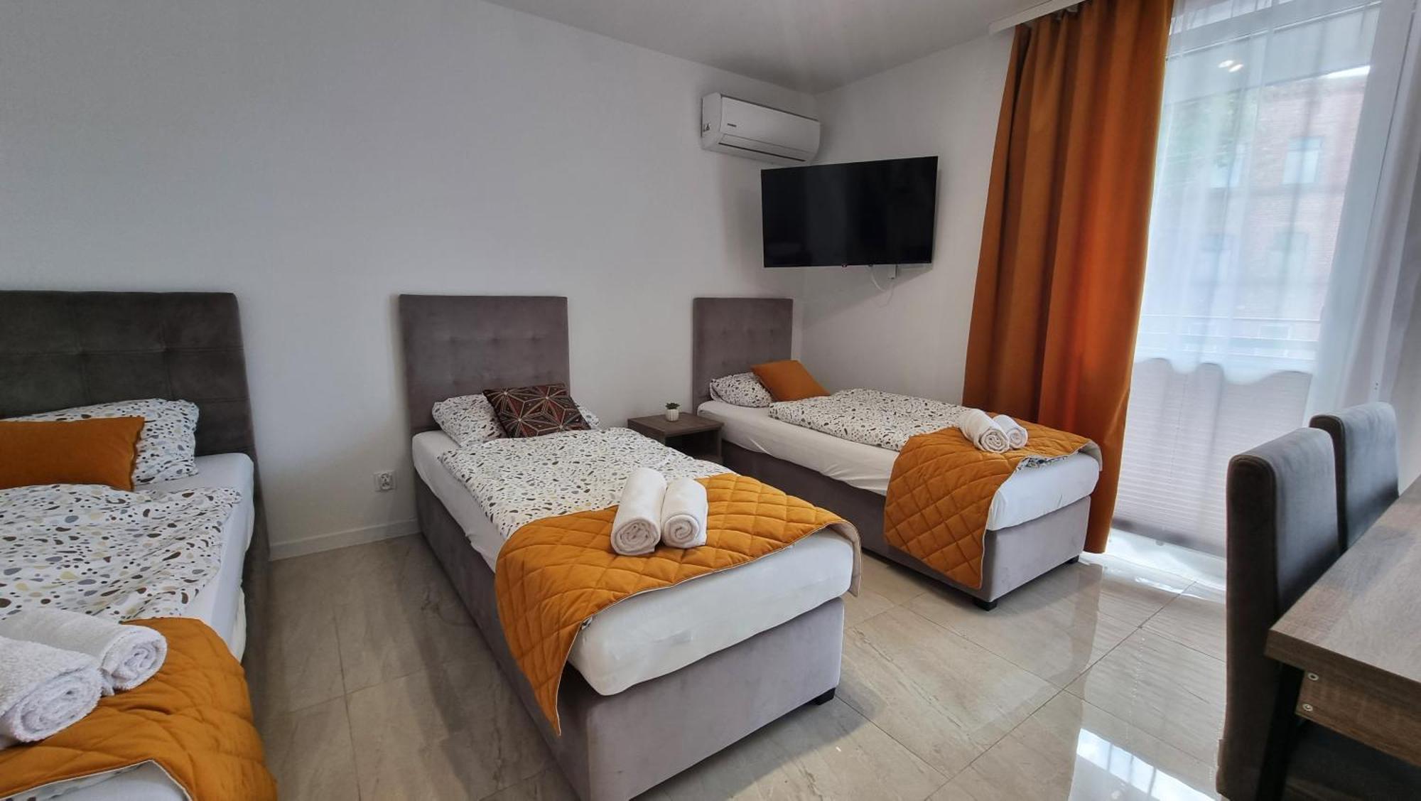 Zabrze Apartamenty Kosciuszki 30 Luaran gambar